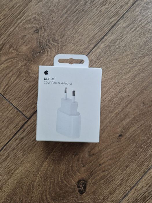Адаптер Apple 20W
