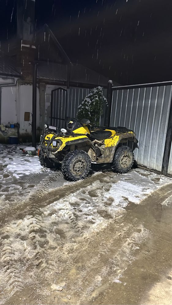 Can am outlander 800 g1.