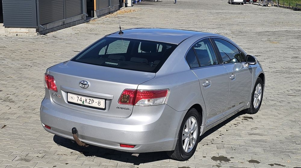 Toyota Avensis 2.0 diesel euro 5 an 2010.