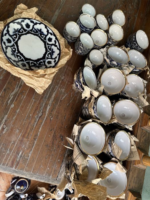 Пахтагул янги идишлар