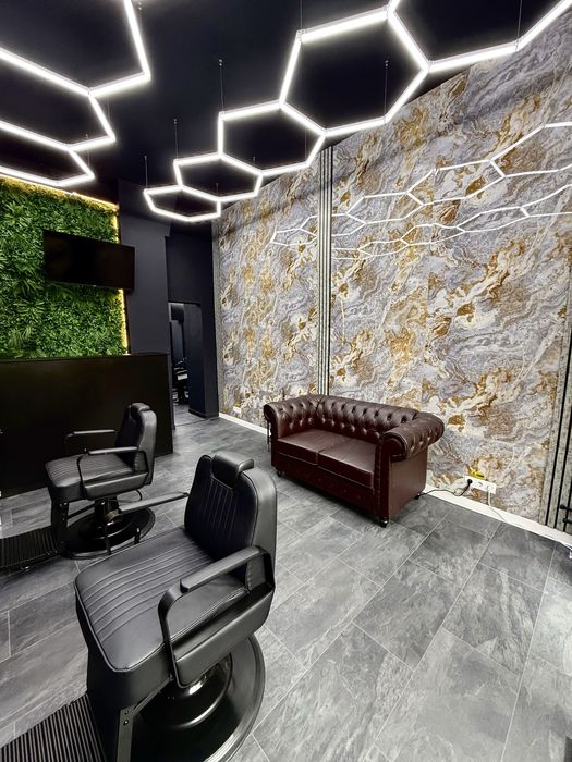 Vand Afacere la cheie Barber Shop   Zona Lujerului