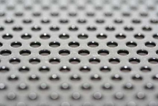 Tabla perforata inox aluminiu si otel