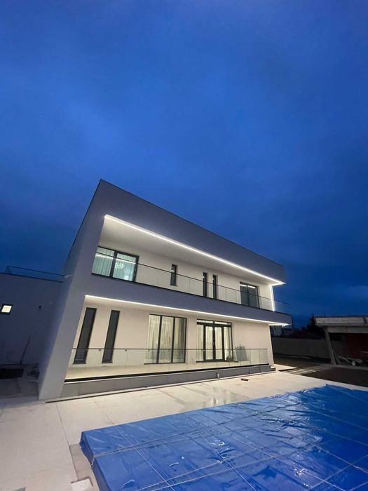 Balustrada de sticla