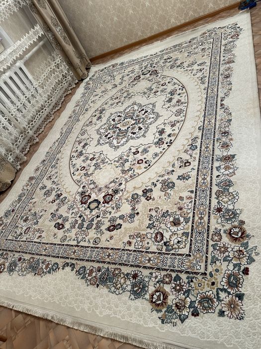 Продается ковер 2,5х3,5