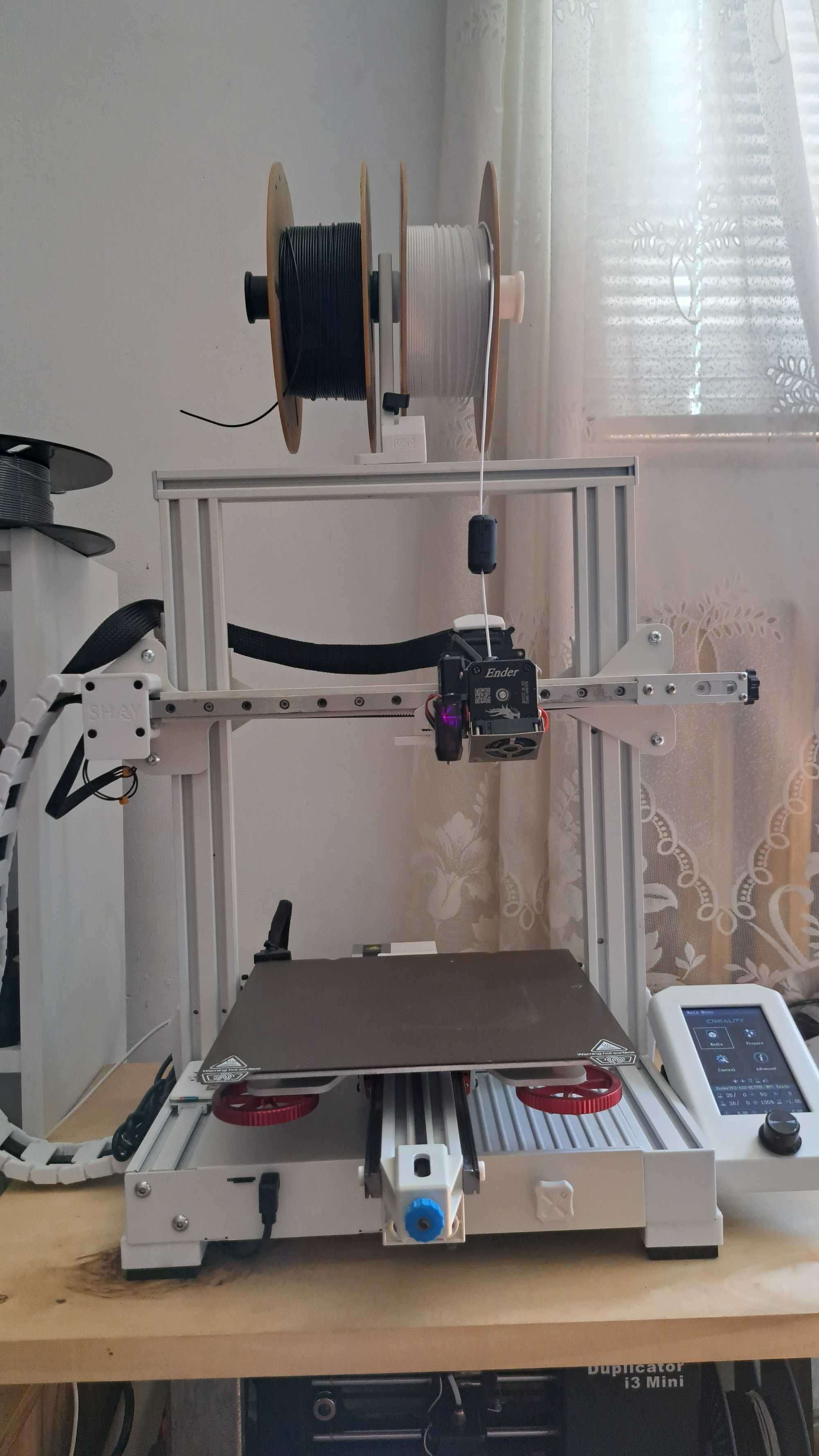 3d принтер (ender 3v2+ъпгрейди)