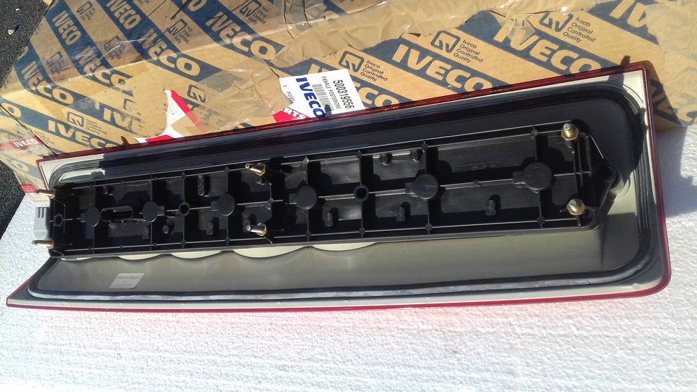 NOU Stop stanga Iveco Daily 1999-2006 cu platina becuri 500319556
