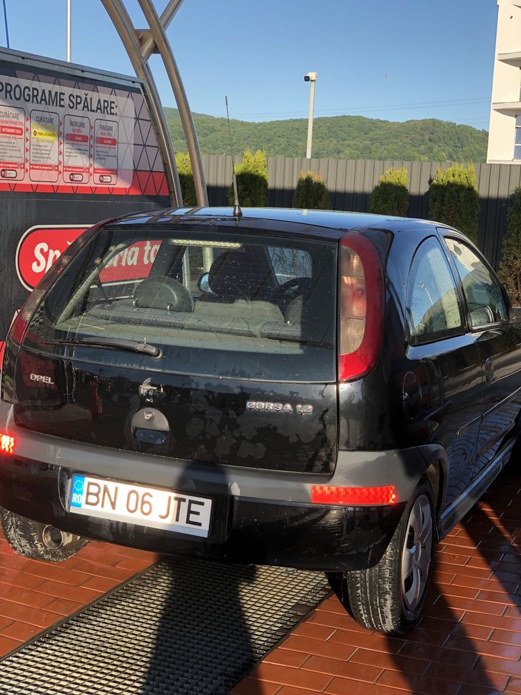 Opel corsa c , an 2002