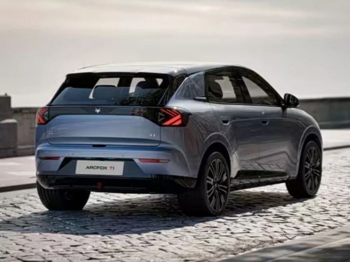 Arcfox T1 2025 — Качество и технологии от BAIC Group Под заказ