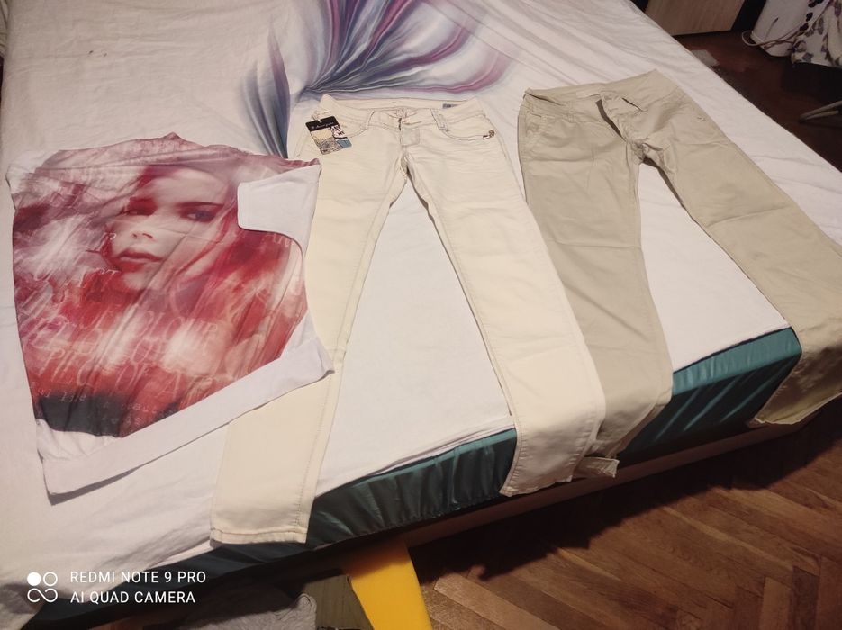 Панталони +блузка