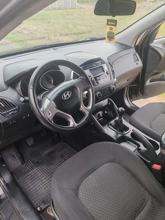 Hyundai ix35 1.7 CRDi – 116 CP – 2011 –înmatriculata in Romania SUV fi