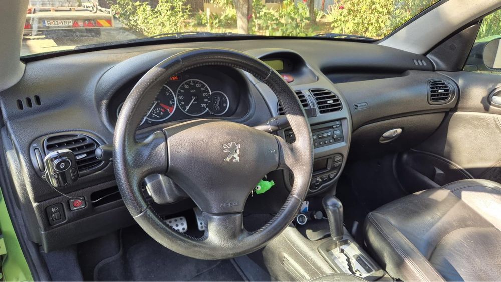 Peugeot 206cc cutie automata