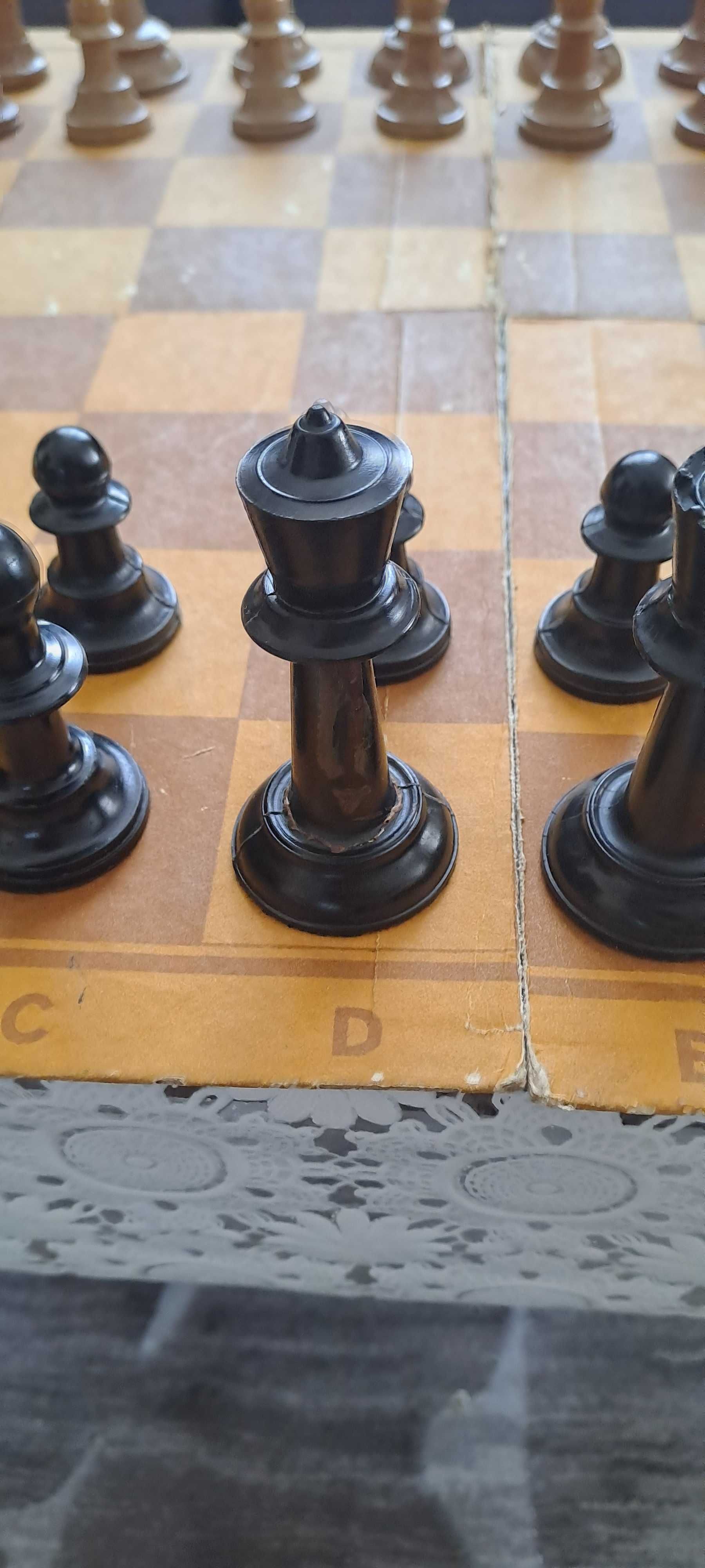 Шах с големи фигури