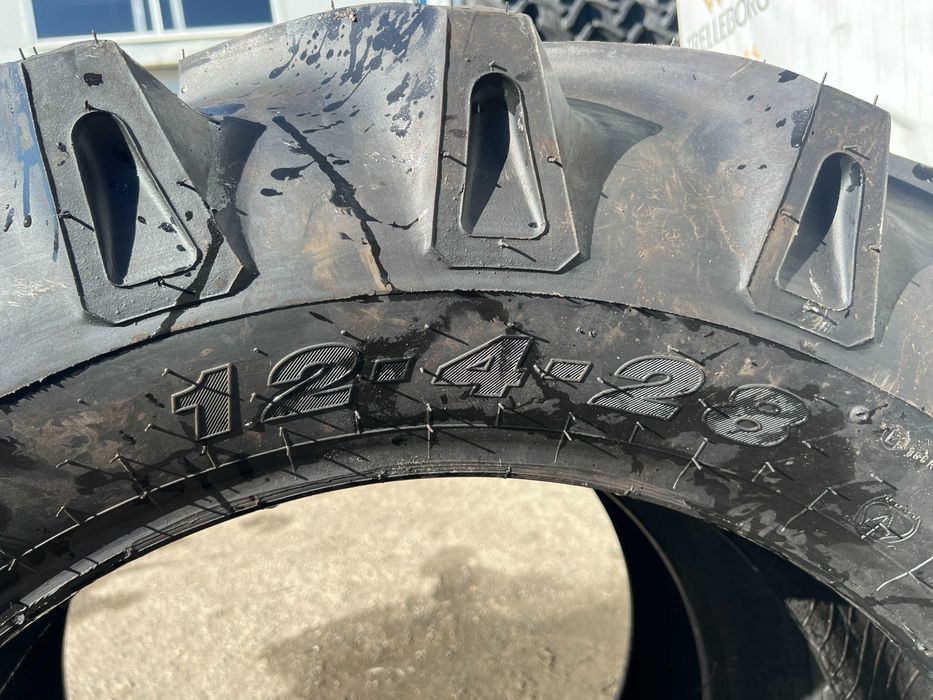 12.4-28 marca SPEDWAYS cauciucuri noi cu 8 pliuri pentru tractor