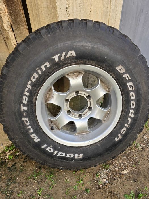 Гуми с джанти Offroad 4бр.