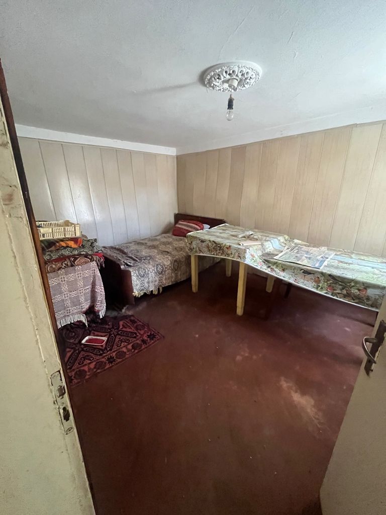 Продава се Къща в Павликени - 1000 кв.м за 16 €/кв.м - Снимка #17