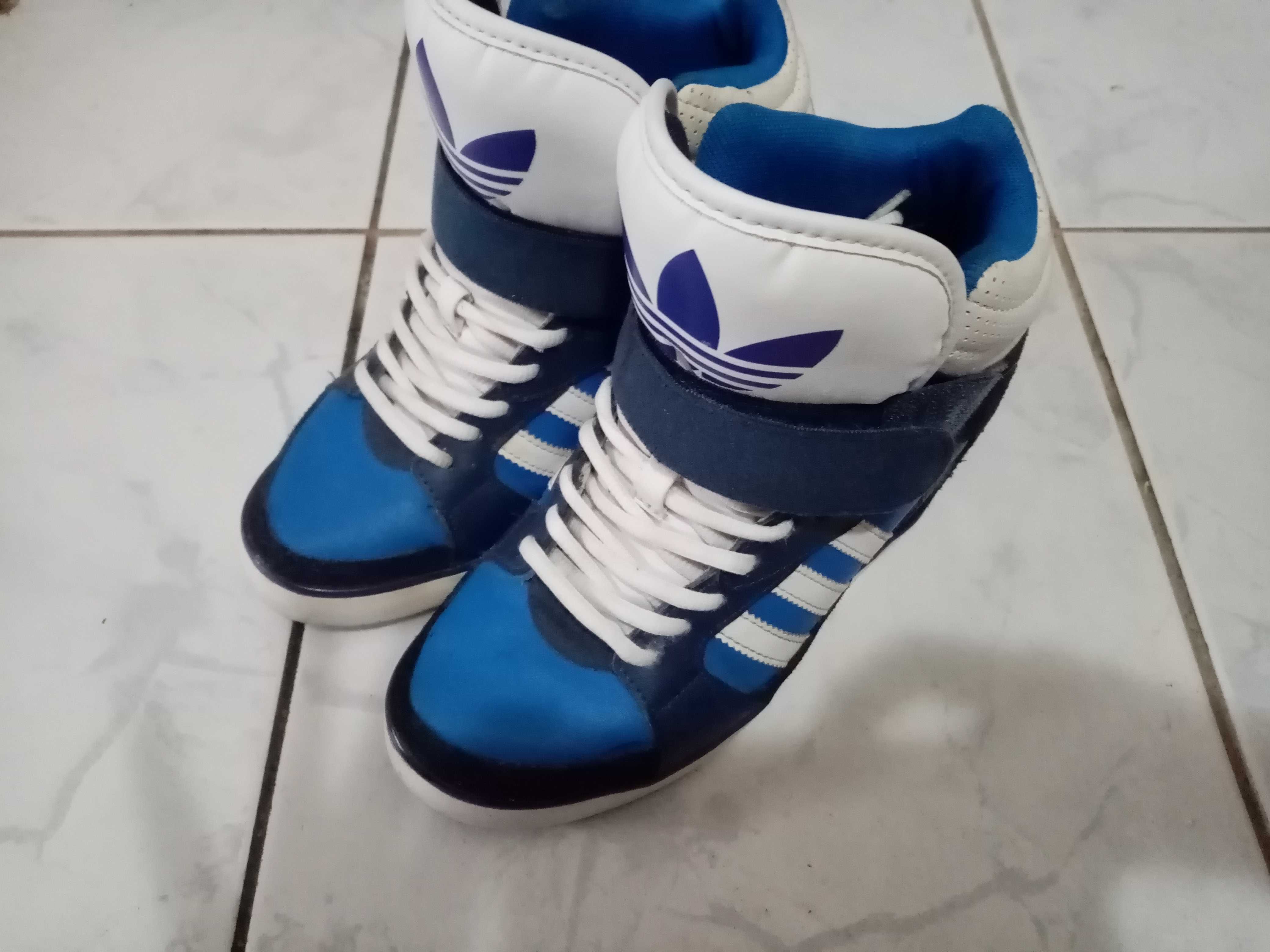 Adidas marimea 37