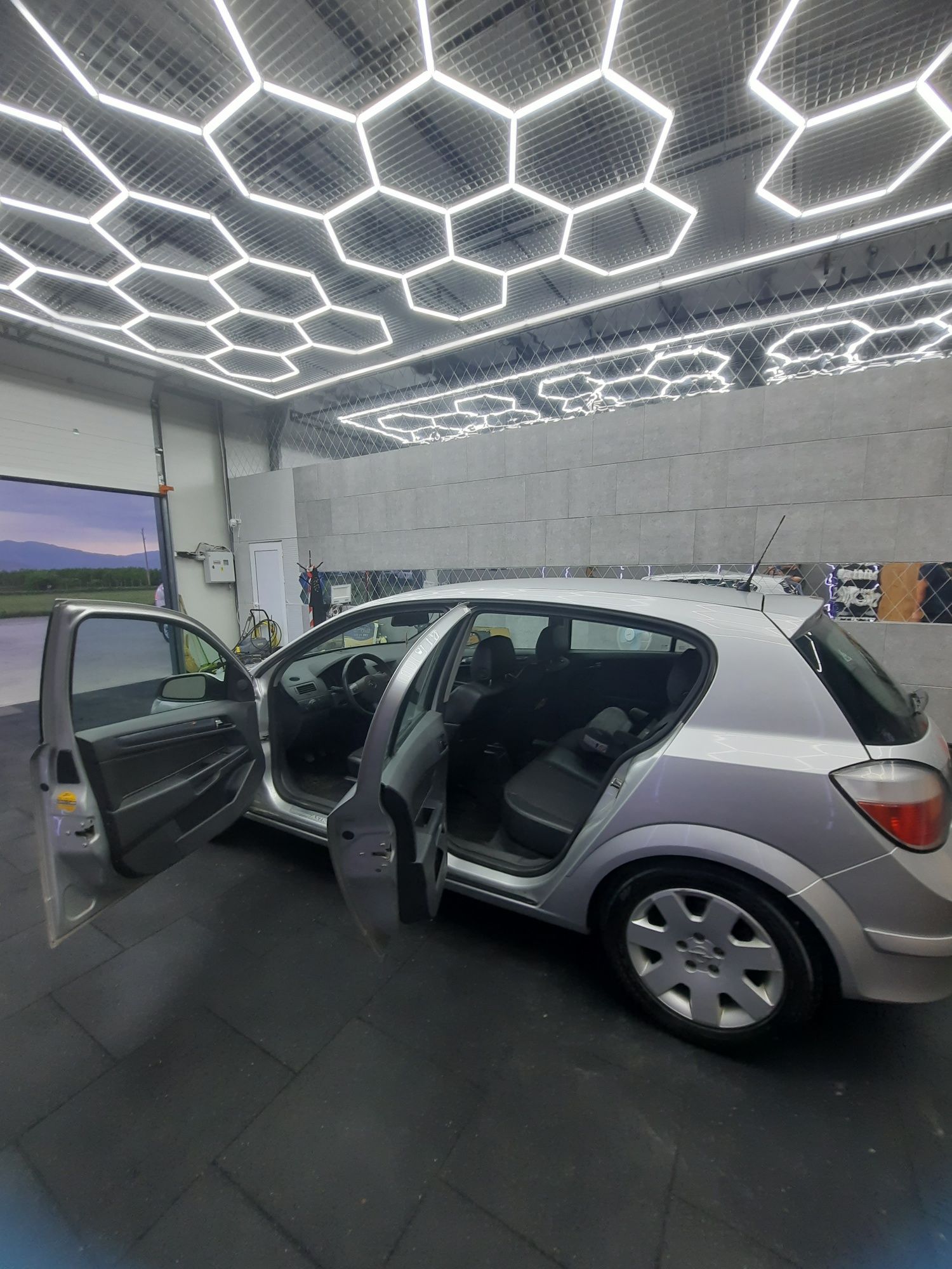 Opel Astra 2.0 TURBO