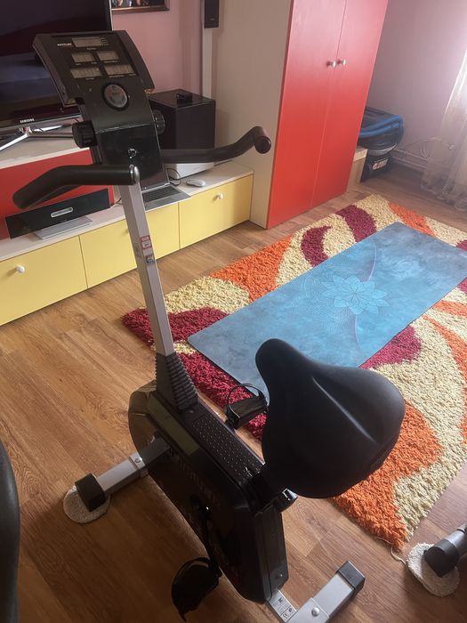 Două Biciclete Fitness
