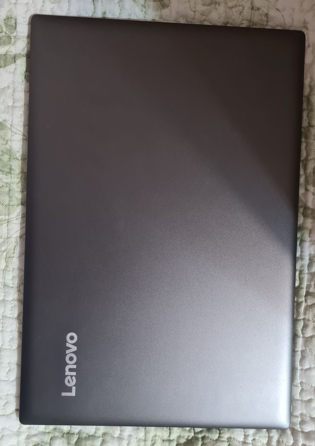 Продам ноутбук Lenovo IdeaPad 520-15IKB