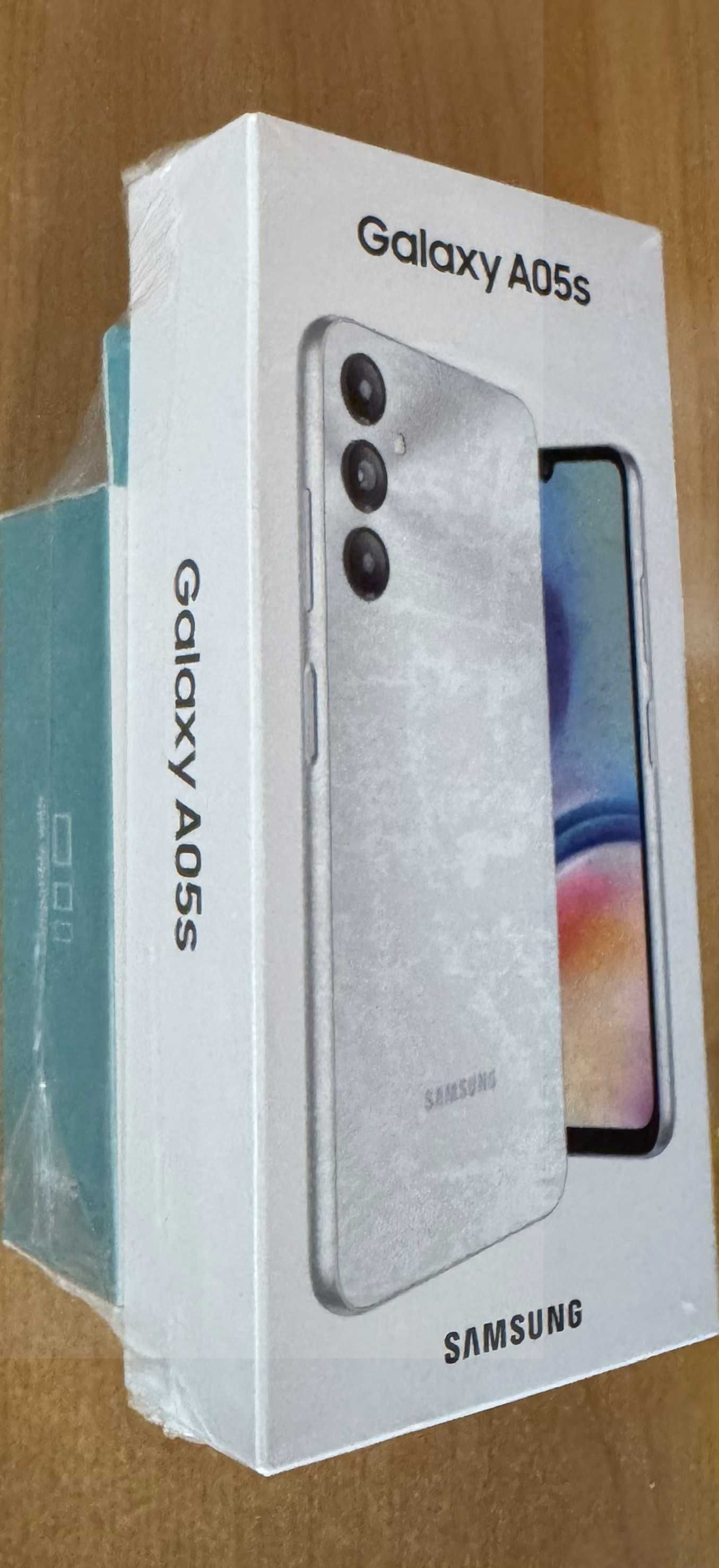 НОВ !!! SAMSUNG GALAXY A05s със блутут слушалки