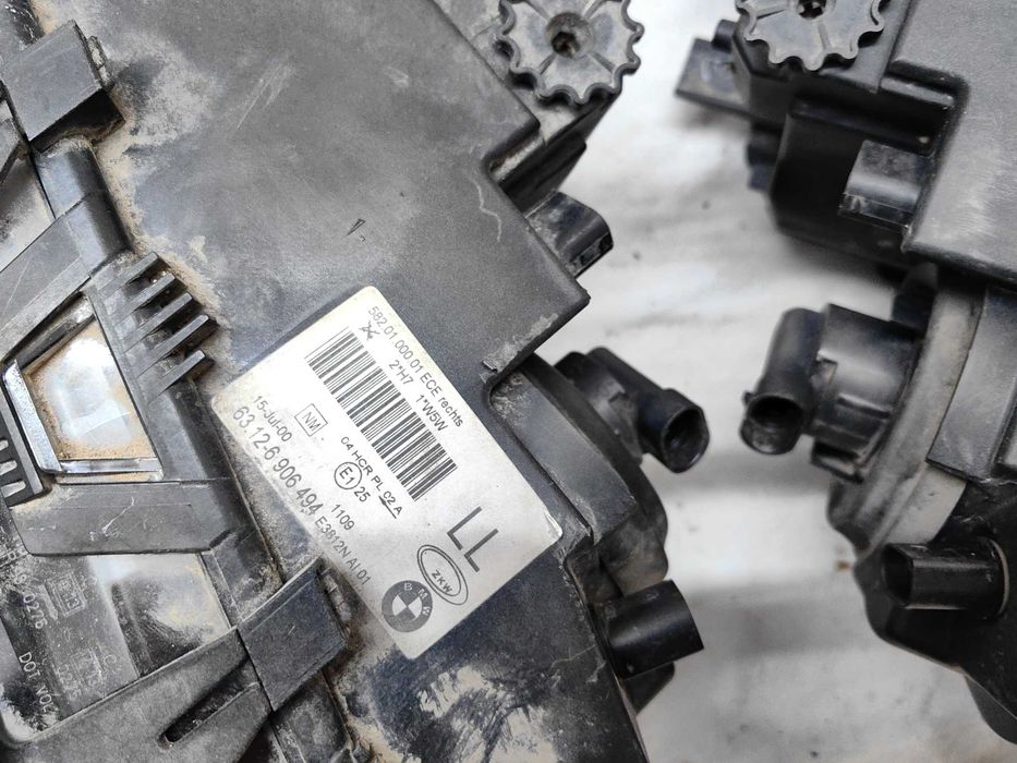 Оригинални фарове БМВ Е46  BMW E46