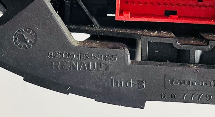 Bloc de Lumini  Ansamblu semnalizare, stergator 8200155865 Renault Me