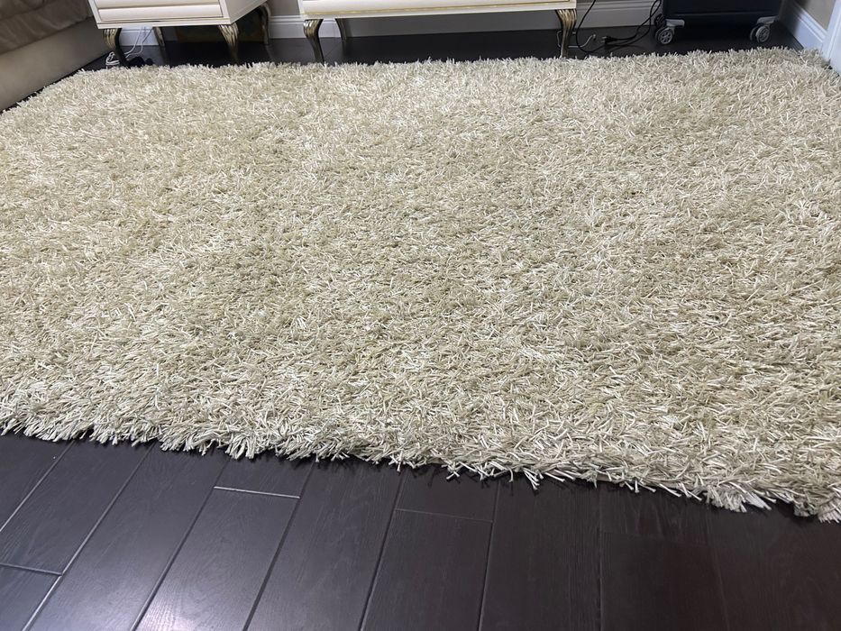 Продам ковер ворсистый 2*3 м