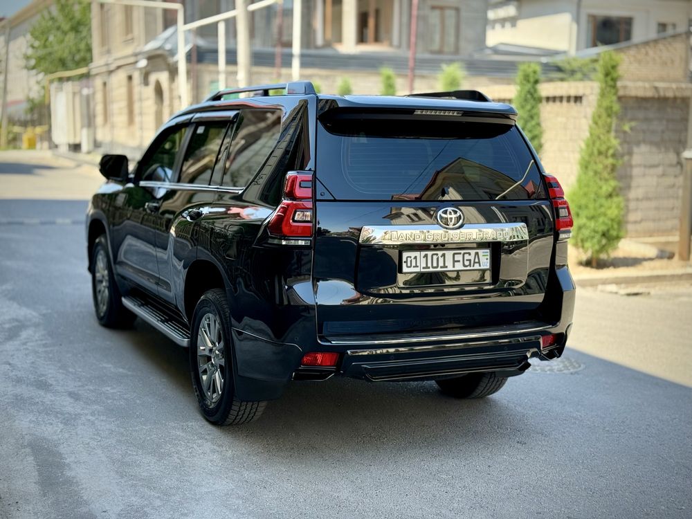Продам Land Cruiser Prado 4.0L (2020)