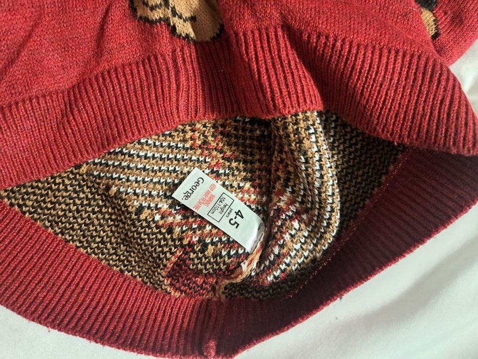 Коледни пуловери