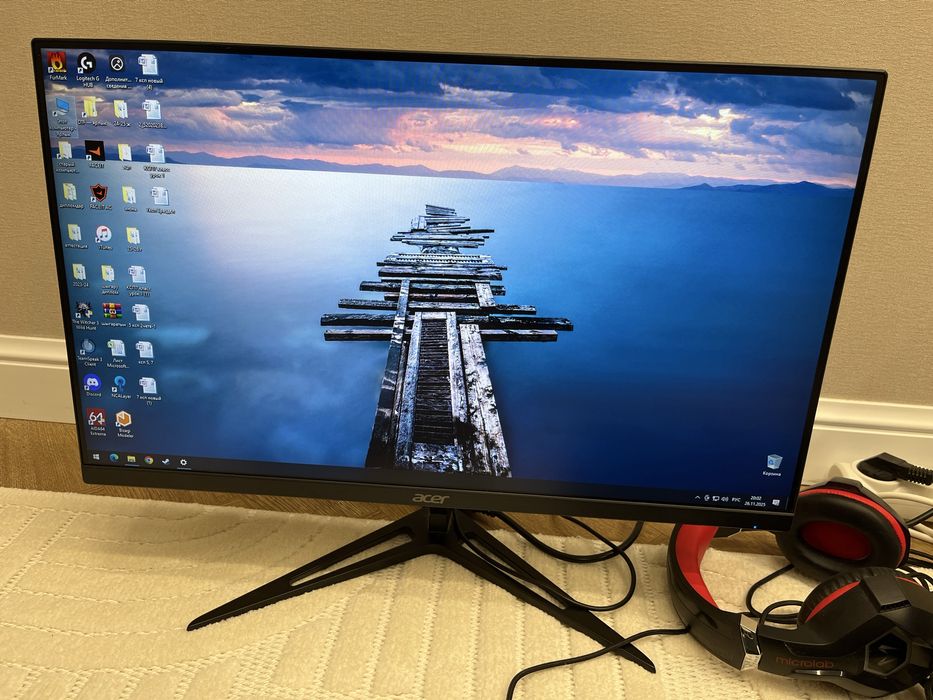 Монитор Acer RG241Y + в подарок наушники и клава