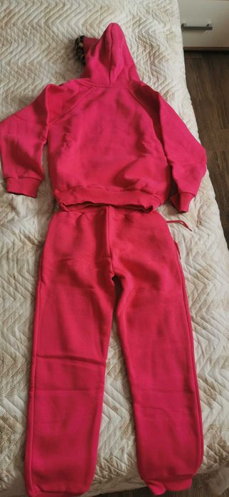 Детски спортен комплект за момиче