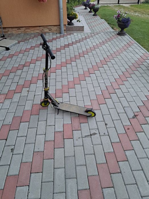 Trotinetă pentru copii