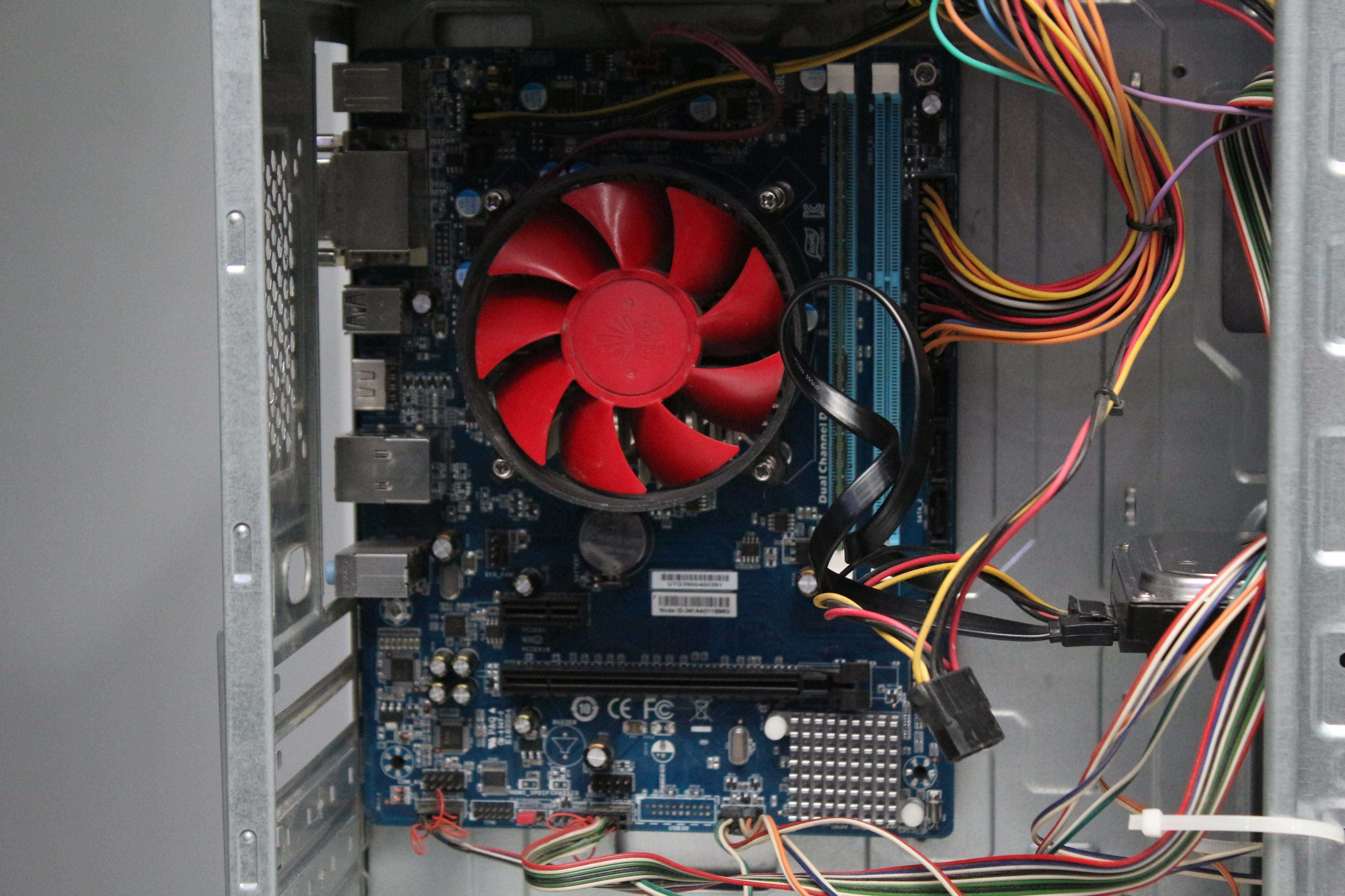 Кейс c монитором H81 DDR3 Intel® Pentium®   3260  3.3 Ghz