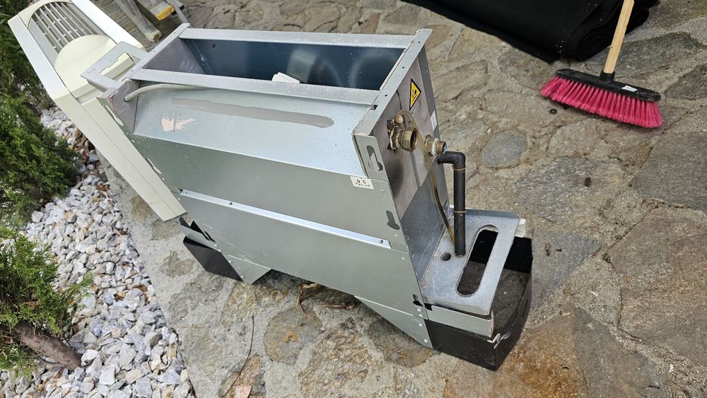 Ventiloconvector pardoseala carcasat NOBUS FC02VE22/1L