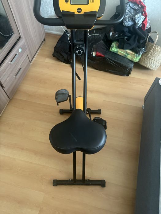 Велотренажер Genau рабочий