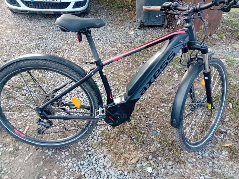 Vând bicicleta electrica