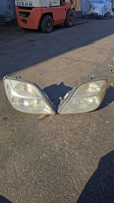 Фары на Renault Scenic