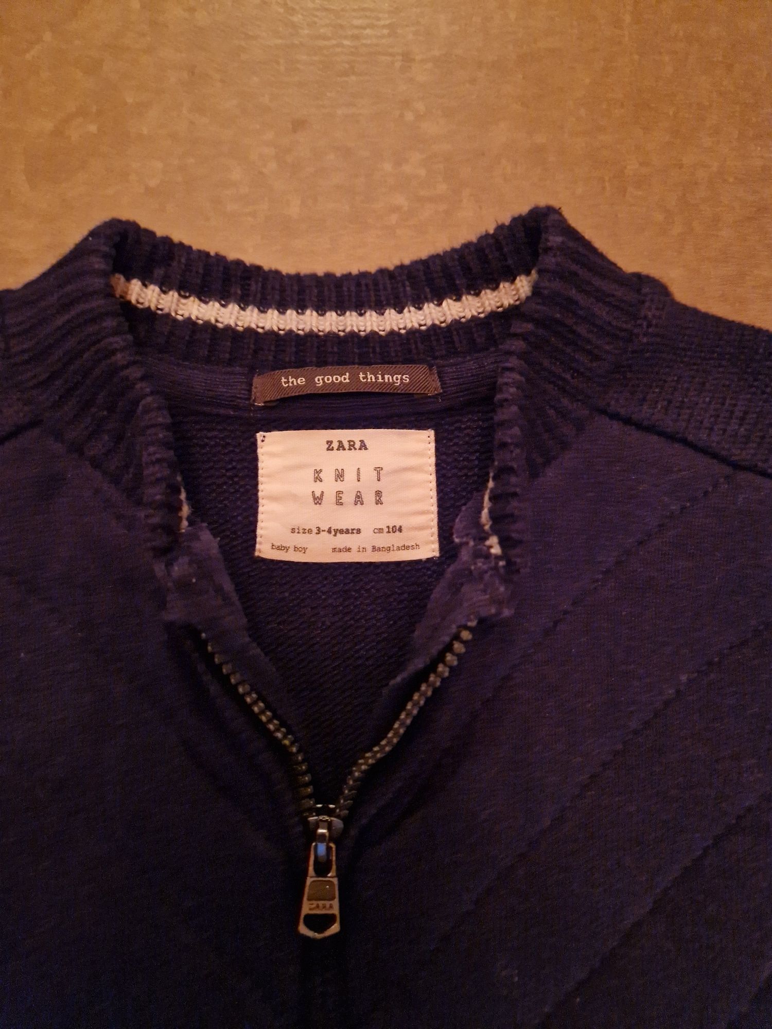 Pulover din tricot bleumarin Zara mărimea 104