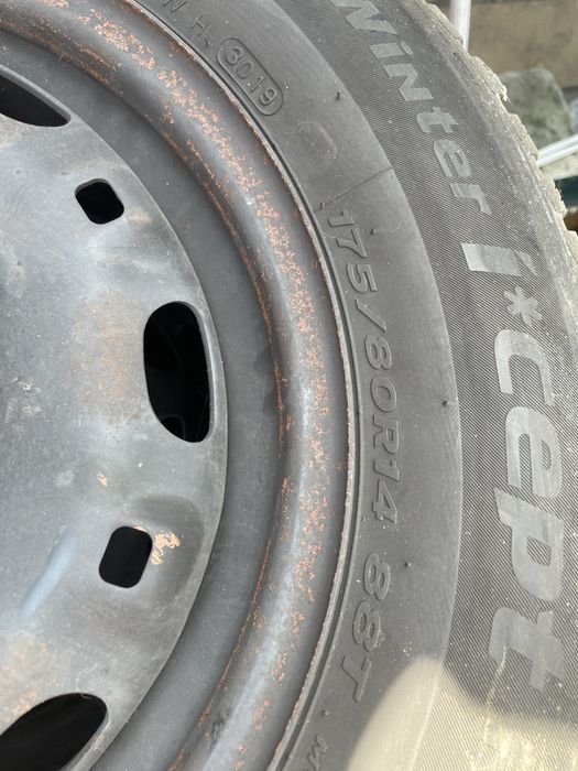 Vand roti 175/80 14 în stare buna