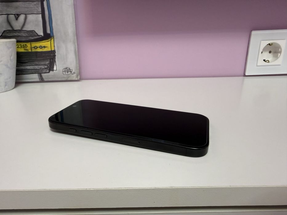 iPhone 16 pro black 256gb