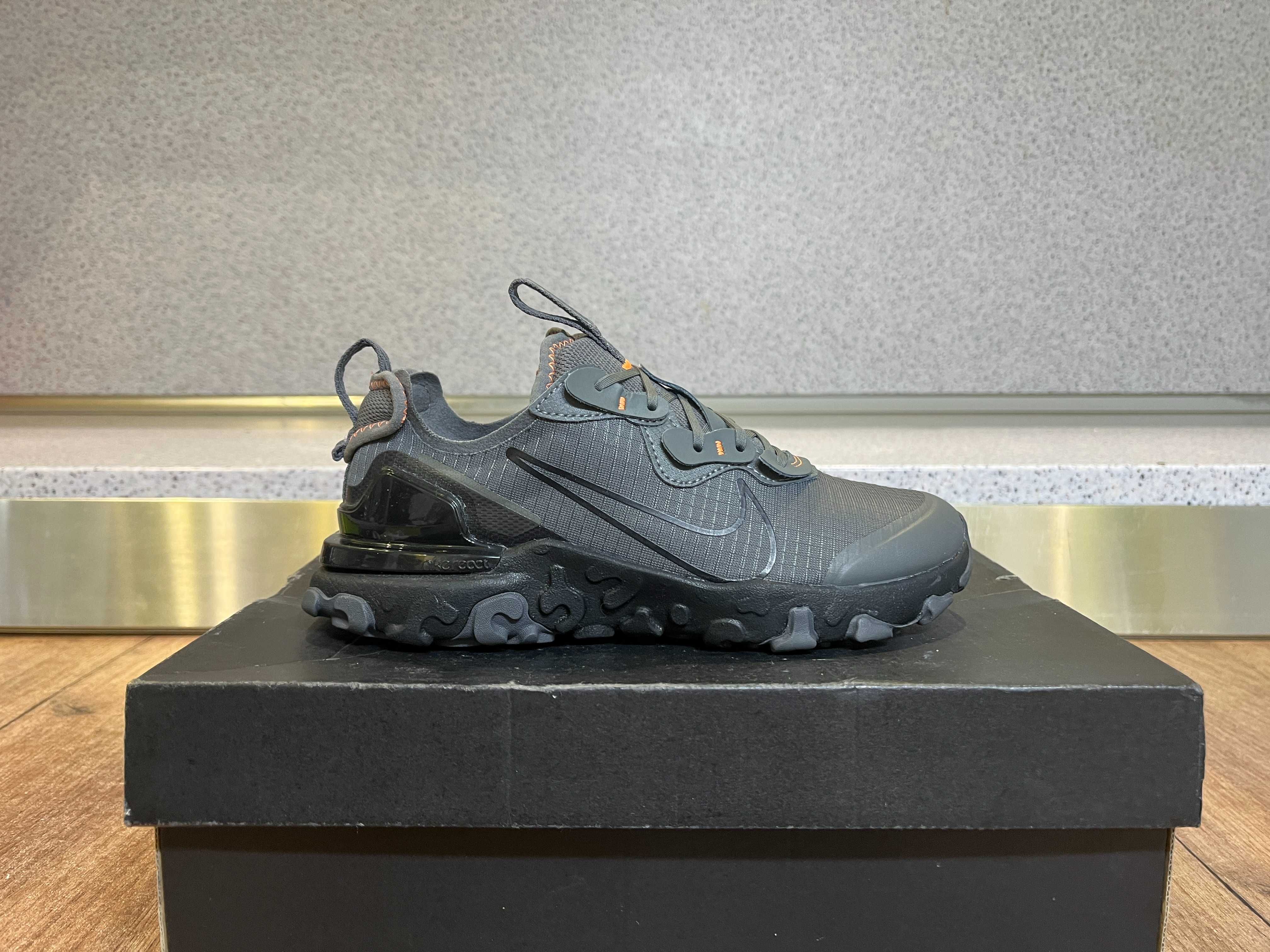 ОРИГИНАЛНИ *** Nike React Vision Grey Black