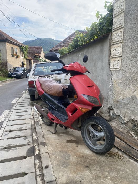 Scuter Peugeot 80cc