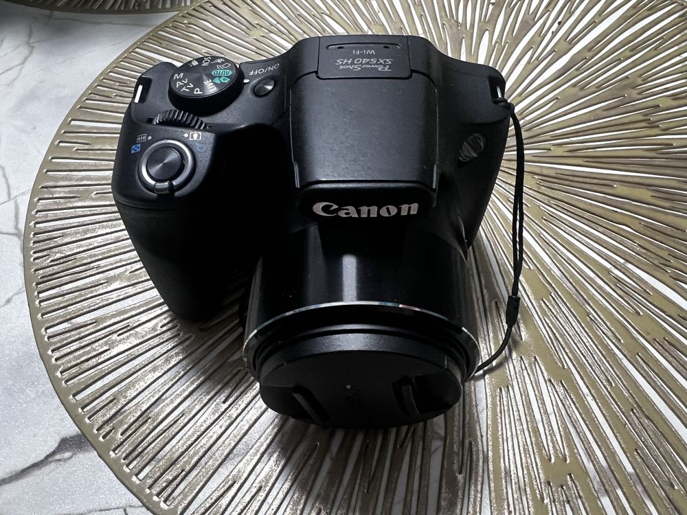 Фотоаппарат Canon SC540HS