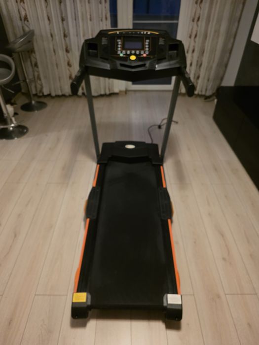 Banda de alergat electrica FitTronic G4000