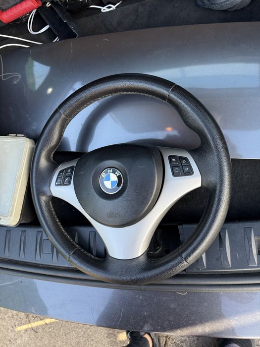 Мулти спортен волан за е9х/ е87