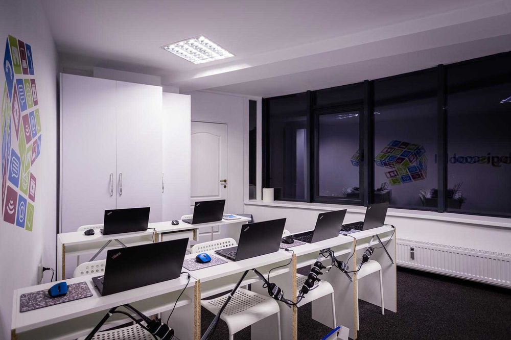 Afacere la Cheie:Franciză Logiscool Educațională pentru Copii in IT/AI