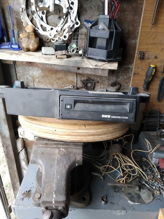 Рамка для тахографа,магнитофона.стартер бмв е60.