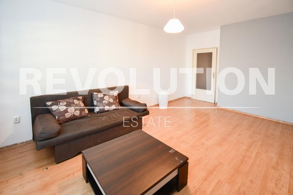 Дава се под наем Двустаен апартамент в София, Лагера - 81 кв.м за 550 € - Снимка #2