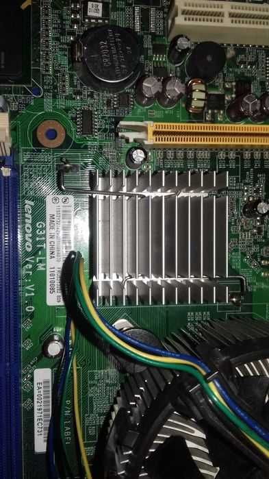 Placa baza INTEL 1,86Ghz-Dual Core DDR2-Lenovo G31T-LM Ver.1.0