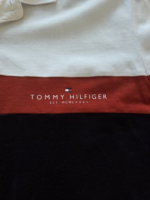 Tricou polo hilfiger, marimea M,  preț 80 roni